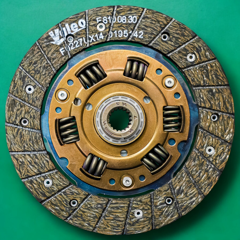 کیت کلاچ والئو مدل Karmano.France مناسب برای پژو 405